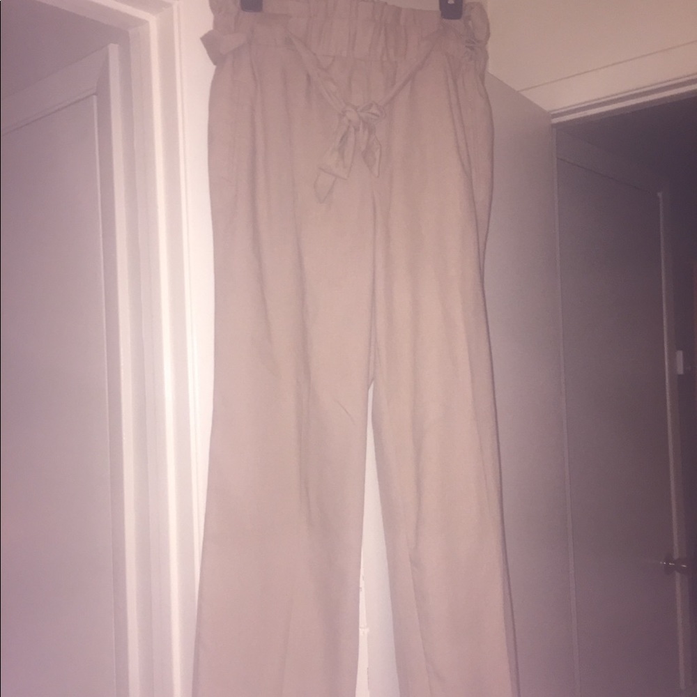Brand new pants with the front tie
